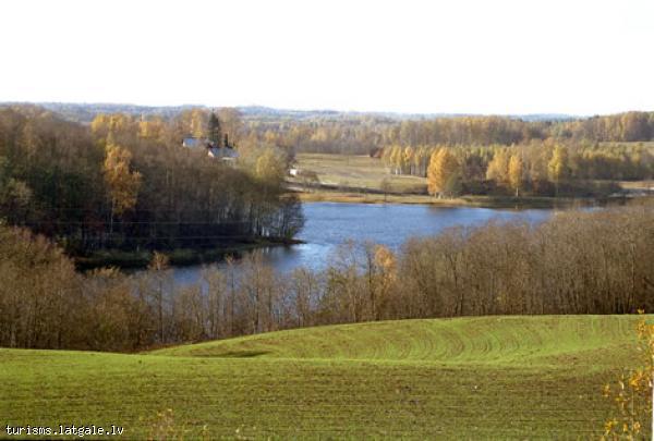  Autors: Fosilija Latvijas dabas ainavas.