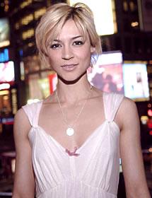  Autors: elizabeth22 Samaire Armstrong