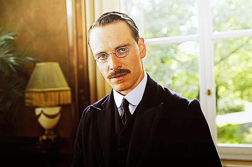  Autors: elizabeth22 Michael Fassbender