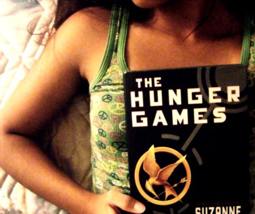  Autors: 8 The Hunger games