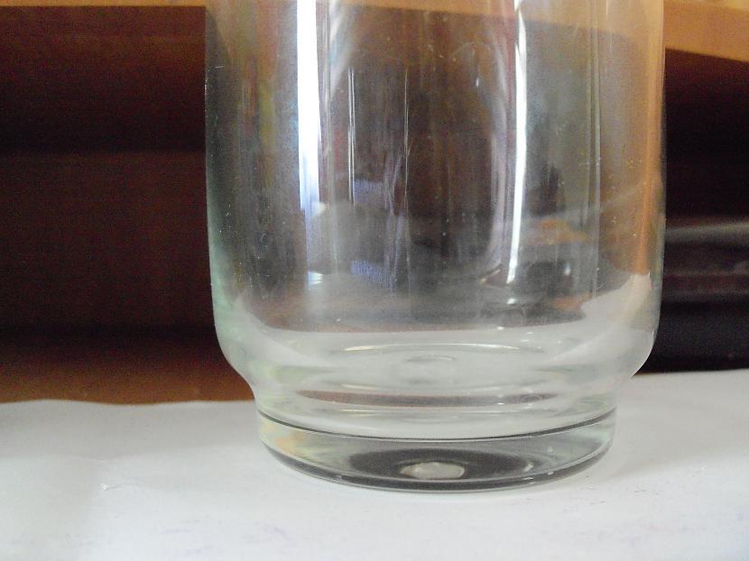 stikla burciņa vai glāze un... Autors: kristux DIY varavīksnes sāls
