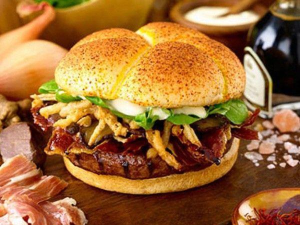 NosaukumsnbspThe Burger cena... Autors: Fosilija Dārgāko burgeru TOP 10