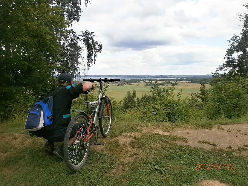 Pozēju D Autors: BoyMan Kad mājās apnīk sēdēt...70km!