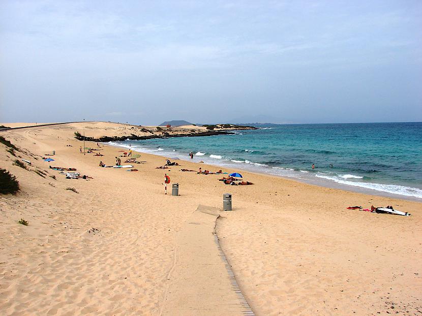Viena no pludmalēm Autors: Latišs Ceļojums uz paradīzi - Fuerteventura