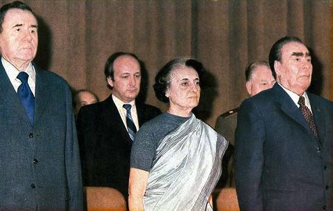 Kaislīgā Indiras Gandijas... Autors: Raziels Politiskās  bučas
