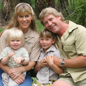 Stīvs Ērvins ar ģimeni Autors: BrĀLis scorpion1 Kāds tēvs, tāds dēls