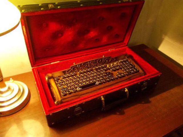 Forscarona ne Autors: Colonel Meow Pasaules dārgākā klaviatūra
