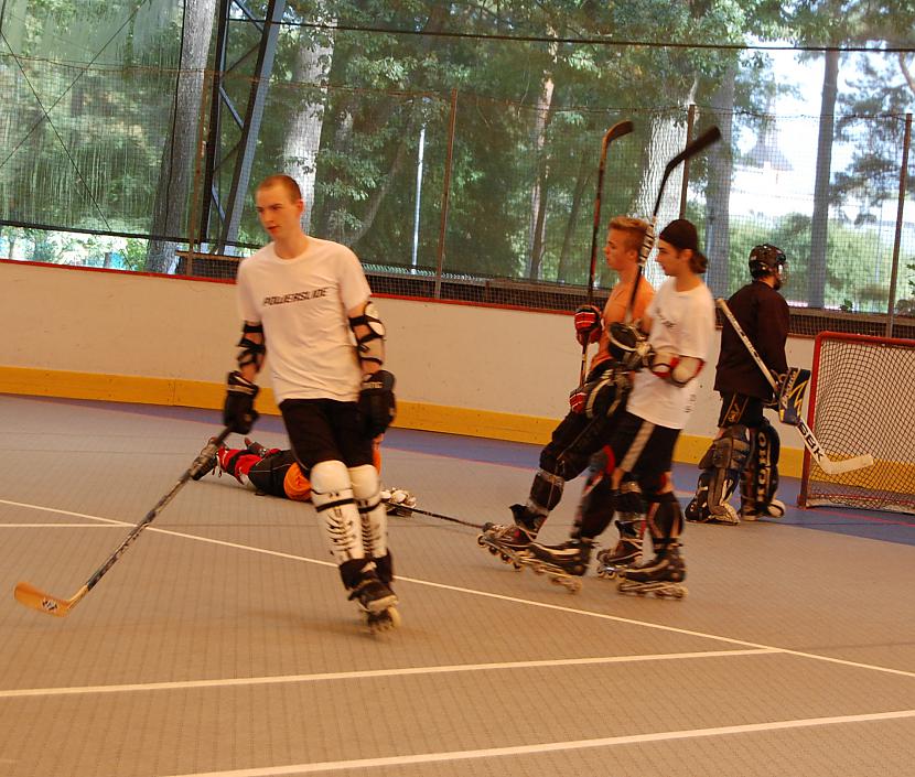  Autors: Juzitis inline hockey II