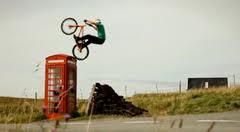  Autors: areon18 Danny MacAskill - "Way Back Home"