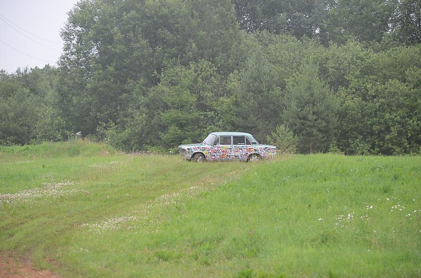  Autors: AutoHūte Vaz Sticerbombiņš..