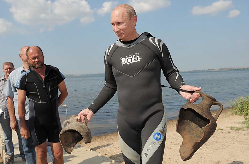 Putins nes divus gabalus ar... Autors: Fosilija Supermens Putins