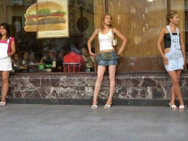 Spāņu prostitūtas ir visur... Autors: kapeika Prostitūtas dažādās valstīs