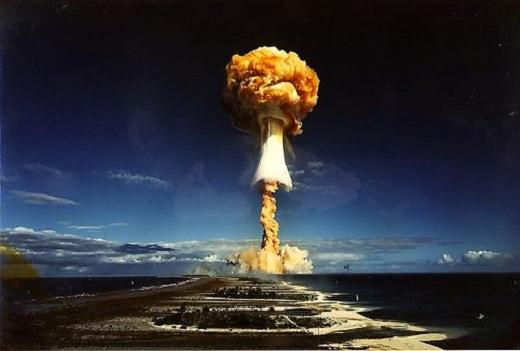 Ja jūs nepārtraukti pirstu 6... Autors: Zanduchii Saražo enerģiju atombumbai ..