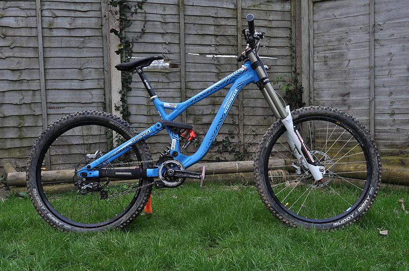  Autors: 69 Commencal rebuild