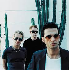 2001 gads nāca ar negaidīti... Autors: Marichella Depeche Mode  - 3.daļa - no 2000.