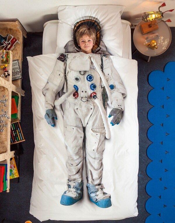 Astronauta gultas veļaCena... Autors: Ibumetīns Dīvainas lietas...