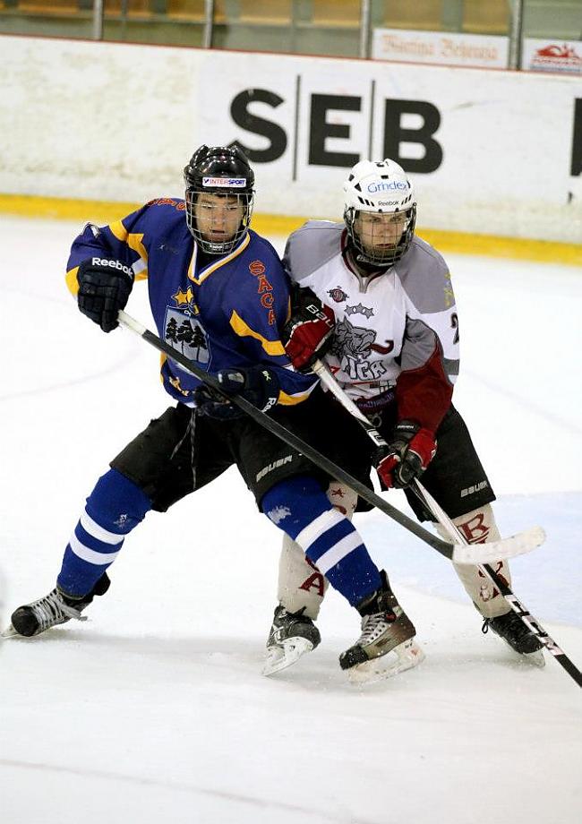  Autors: Hokeja Blogs Intervija: Zelts: "Latvija pievelk tikai ar radiniekiem, ve