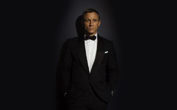 Aģents 007Džeimss Bonds nbsp... Autors: Pasaules iedzīvotājs Slavenu tēlu agrās versijas