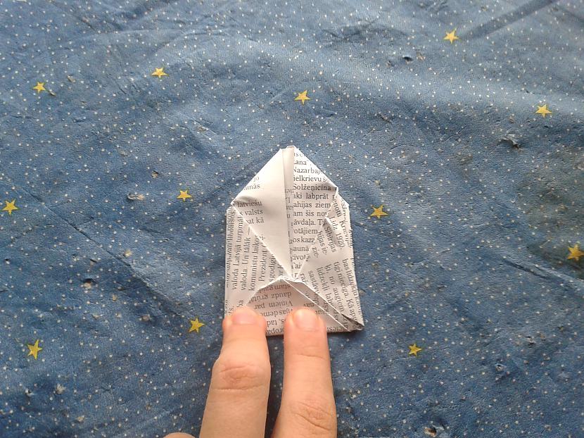 Apakscaronējo malu uzlokam uz... Autors: Fosilija Origami māksla – Kubiks
