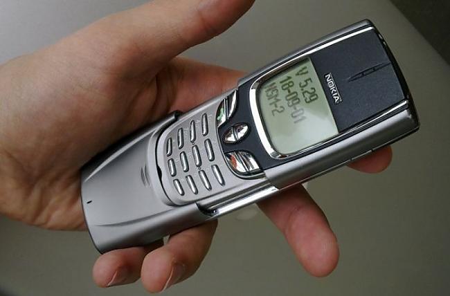 1999  Nokia 8850 Autors: lucifers Nokia evolūcīja.