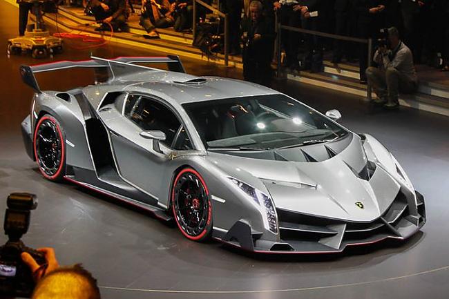  Autors: sewwqr Lamborghini VENENO