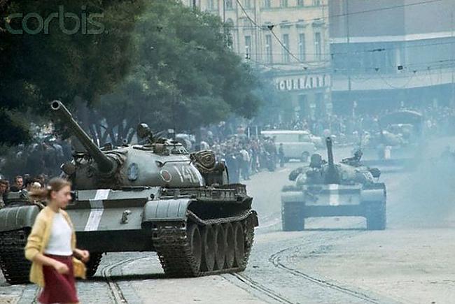 Baltās nbspsvītras uz tankiem... Autors: Raziels Čehoslovākija, 1968