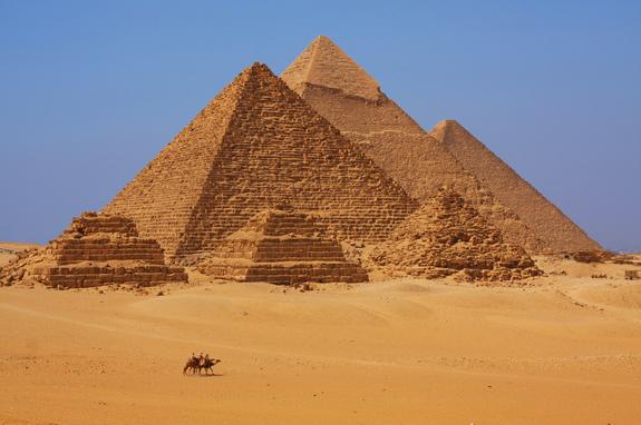 Lielākā no Gīzas piramīdām... Autors: Fosilija Fakti, kuri būtu jāzina
