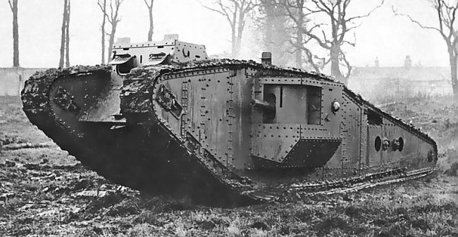 Toties kāpurķēžu bija diezgan... Autors: Rozā Vienradzis Pirmais kaujas tanks - Mark I