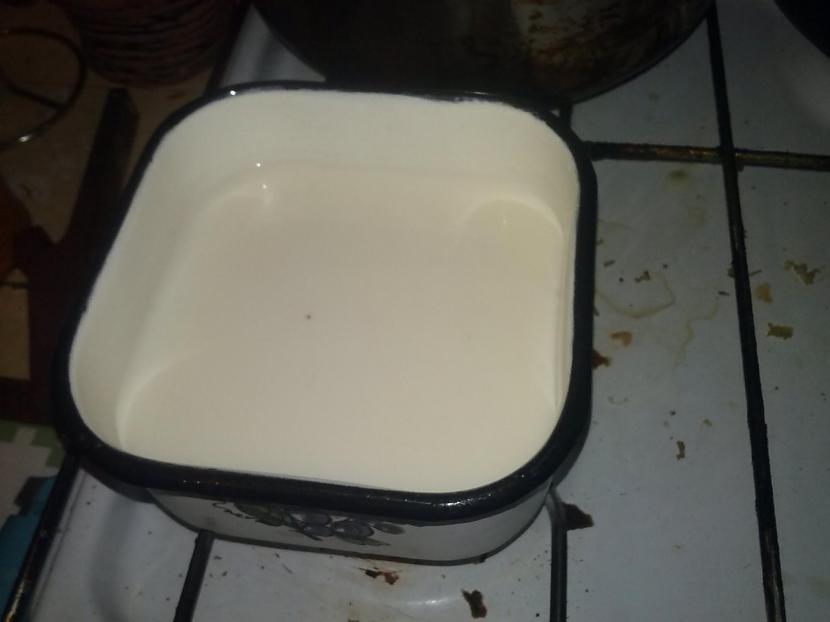 Uzkarsējam pienu Autors: Wikipēdijs Kapučīno ar riekstiem