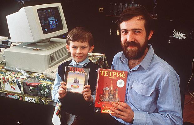 1984 TetrisnbspDivas lietas... Autors: Werkis2 Datorspēļu vēsture (1887.-2015) + Interesanti FAKTI (Citur vairāk neatradīsi !)