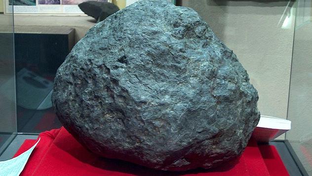 Scaronis meteorīts varbūt... Autors: Pasaules iedzīvotājs Iespaidākie meteorīti vēsturē.