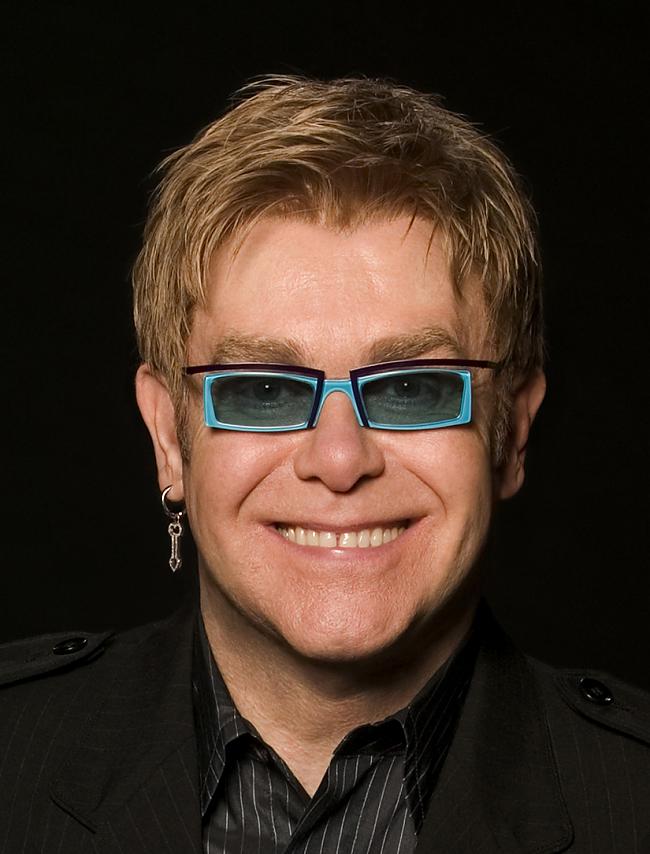 Eltona Džona īstais vārds... Autors: Raacens 17 Neticami fakti par slavenībām