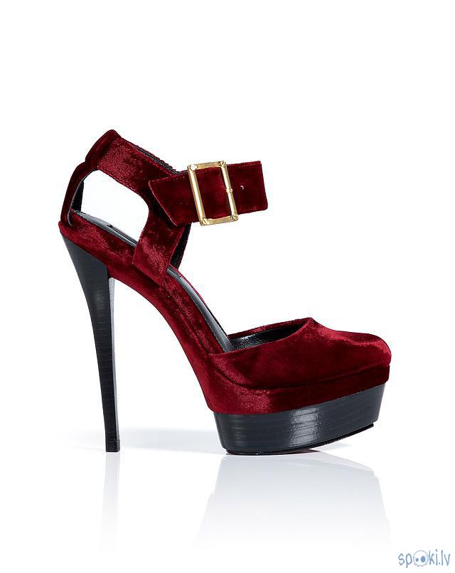  Autors: redhighheels Red High heels