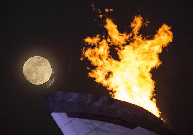 Perfekts pilnmēness olimpisko... Autors: Fosilija Episkas bildes no #Sočiem2014