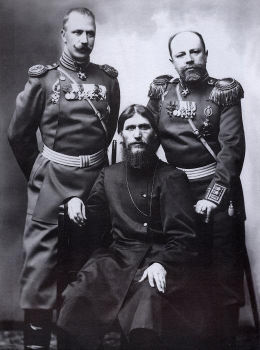 1916 gadā daudziem Rasputins... Autors: Soul Eater Sekss, alkohols, mistika - Rasputins.