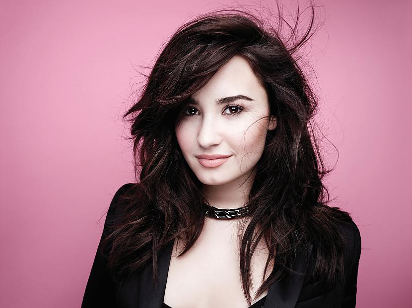  Autors: lolypapgirl Demi lovato