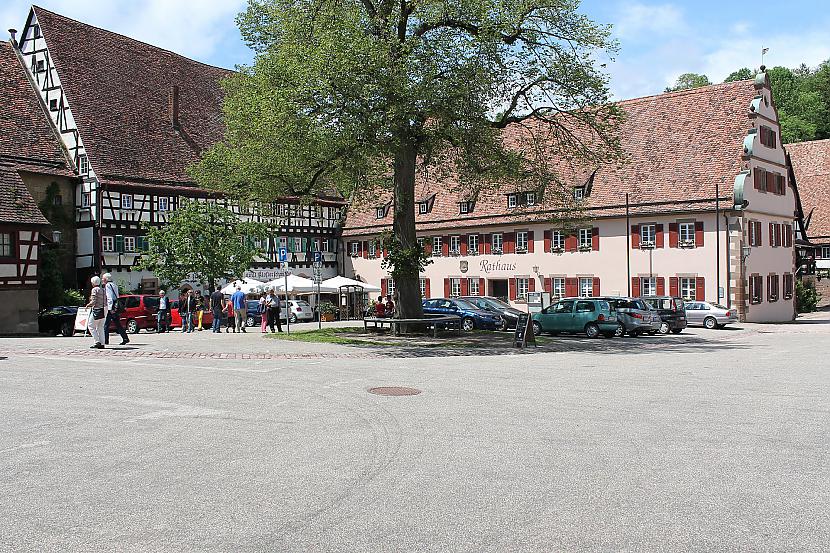 Ēkas kompleksa teritorijā Autors: Deony Maulbronnas klosteris (Kloster Maulbronn)