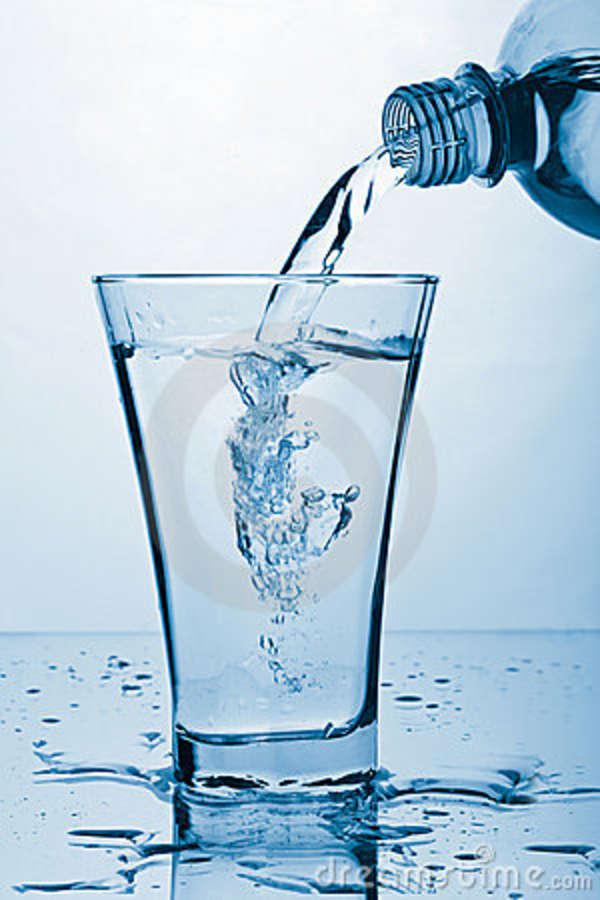 Centies ūdeni vairāk dzert no... Autors: MJ Dīvaini, bet PATIESI fakti!!!