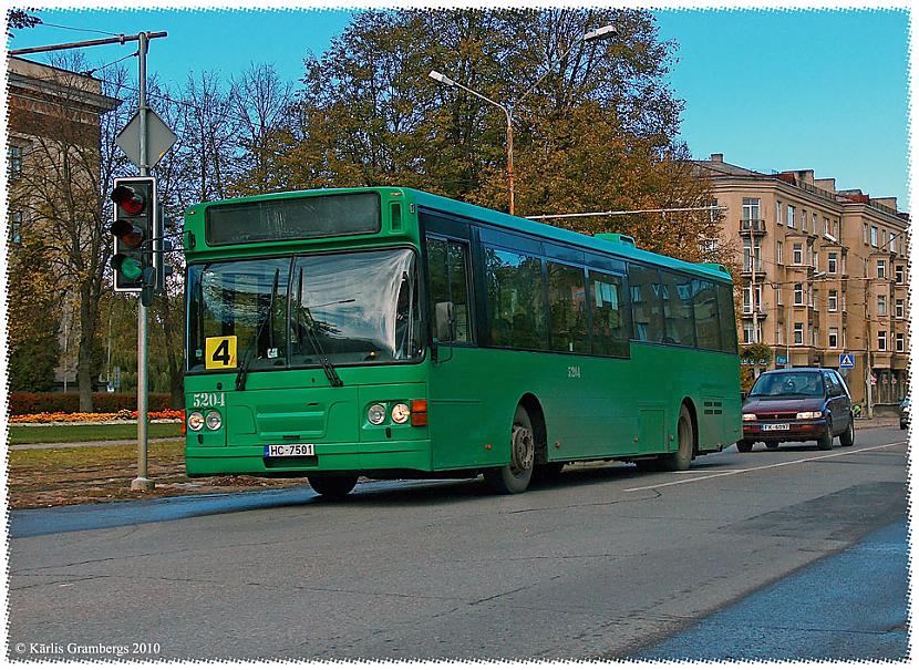 Saumlffle 2000 Autors: bobija Liepājas autobusu parks