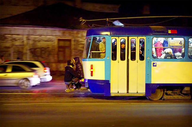 Pilni sabiedriskie transporti... Autors: ghost07 Lietas, kas tracina dzīvojot Rīgā