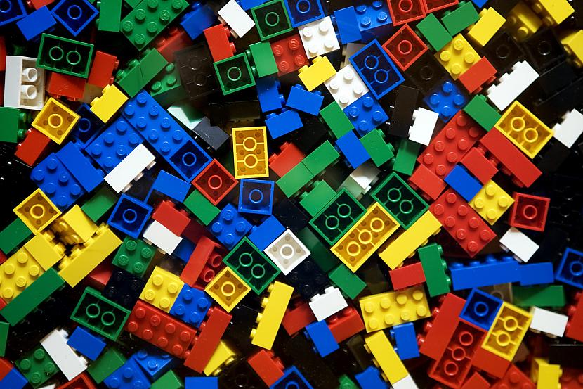 Kādreiz Lego nebija tik daudz... Autors: Werkis2 90desmitiem-2000.gadi(Vecie labie laiki, kad zāle bija zaļāka un debsis zilākas)