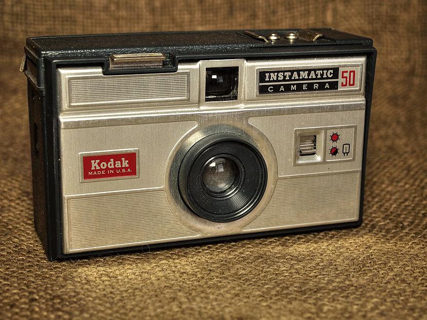 42 Kodak Instamatic 50Pirmā... Autors: valdum Fotoaparātu kolekcija. 3. daļa.