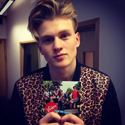 Tristens dzimis 15081994 Viņa... Autors: Wikaa The Vamps