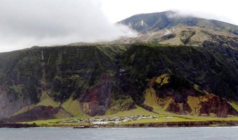 12 Tristan da Cunha Ļoti... Autors: The Diāna 25 vietas pasaulē, kurās cilvēkiem nevajadzētu dzīvot