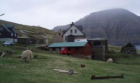 8 Muacuteli ciemats Faroe... Autors: The Diāna 25 vietas pasaulē, kurās cilvēkiem nevajadzētu dzīvot