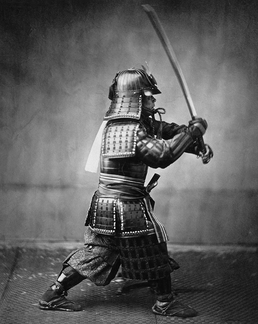 Japānas samuraji sevi sadūra... Autors: Fosilija Pasaules vēstures fakti ! # 2