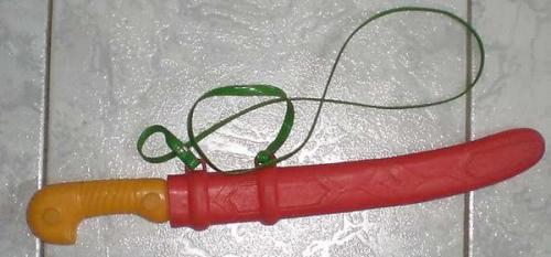 Ar plastmasas zobeniem mēs... Autors: ghost07 Manas bērnības rotaļlietas