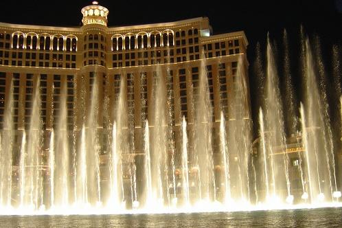 Las Vegas ir zināma ar... Autors: jackvill 10 skaistākās strūklakas pasaulē