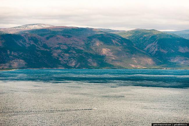  Autors: Hello Baikāla ezers un apkārtne no putna lidojuma.