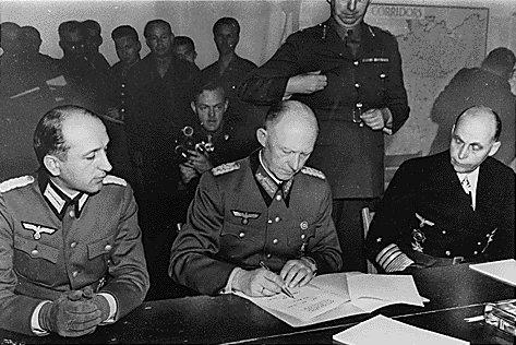 1945 gada 8 maijs  Vācijas... Autors: Fosilija Otrā pasaules kara gaita